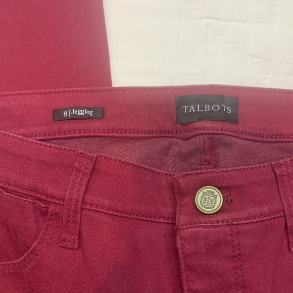 Talbots- High waist, skinny leg, ankle length jeggings in magenta. Size 8. NWT - Picture 4 of 7